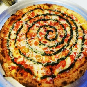 Pizza al pesto