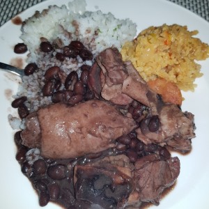 Feijoada de carnes