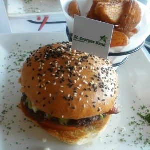 araxi burger