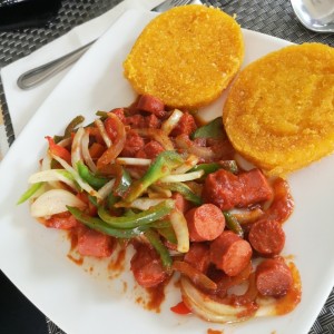 salchicha guiasadas con Tortillas