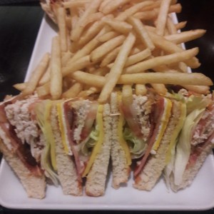 Emparedados - Club sandwich