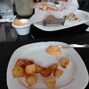 Papas bravas 