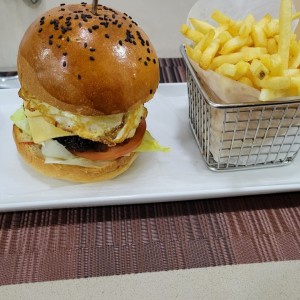 Hamburguesas - La Burger Madero