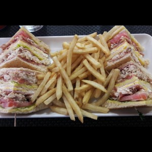 Emparedados - Club sandwich