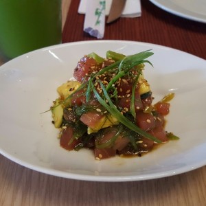 Crudos - Asian tuna tartar
