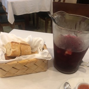 sangria pan de la casa