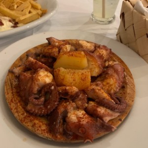 pulpo a la gallega 