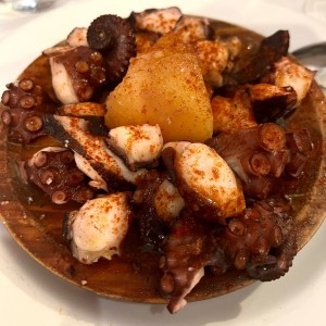 Pulpo a la gallega 