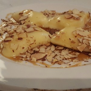 Queso, Almendras y Miel