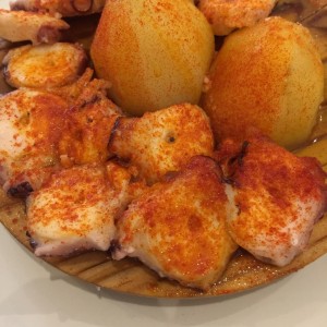 pulpo a la gallega