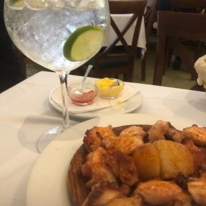 pulpo a la gallega y gin tonic, tremenda combinacion!