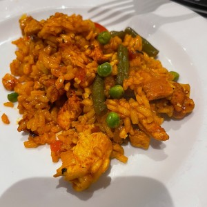 Paella de carnes