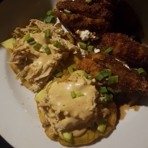 Patacones con Pollo