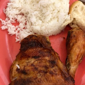 pollo con arroz blanco