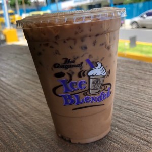 ice coffee latte con chocolate