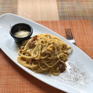 linguine carbonara