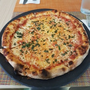 Pizzas Tradicionales 12" 18" - Margarita 9.50$ - 17$