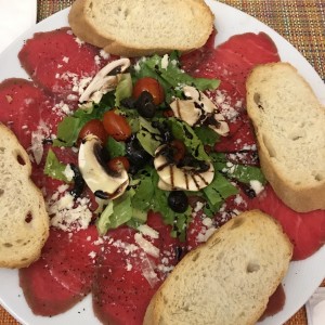 Entradas - Carpaccio de lomito