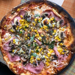 pizza gustosa 