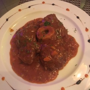 Ossobuco de Res con Linguini a la Crema