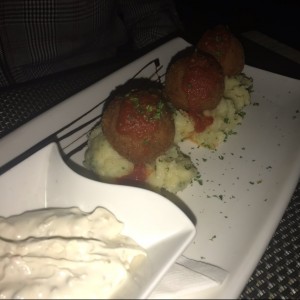 albondigas de pescado con pure