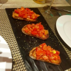 bruschettas