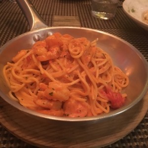 Pasta con camarones