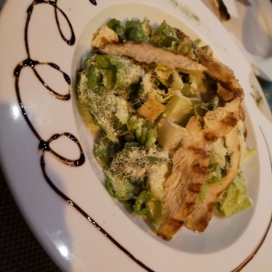 ensalada cesar con pollo