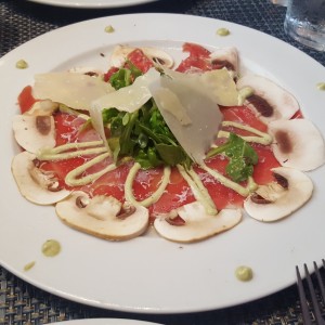 Antipasti - Carpaccio de Res