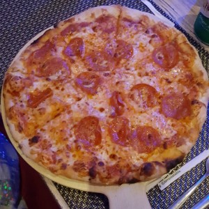 pizza Peperoni Americano