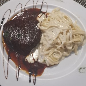 estracotto con fettuccine