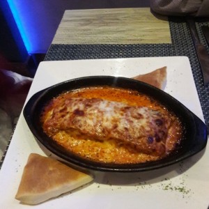 Lasagna de Carne Bolognesa