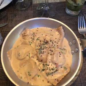 ravioli de salmon ahumado