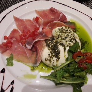 Antipasti - Burrata Especial