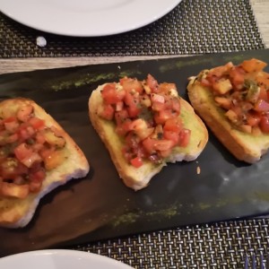 Antipasti - Bruschetta al Pomodoro