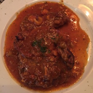 Ossobuco de Res con Linguini a la Crema