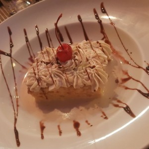 Dulce Tres Leches  BAILEYS