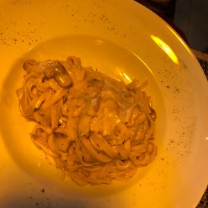 Strogonoff de Res con pasta a la crema