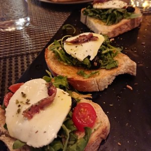 Antipasti - Bruschetta Strega