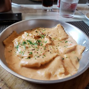 canelones de Salmon