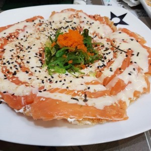 sushi de pizza con salmon