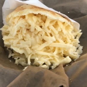 arepa doble queso 