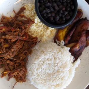 Pabellon Criollo.