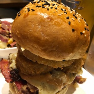 maxi sexy fucking burger