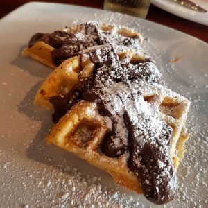 waffles con Nutella 