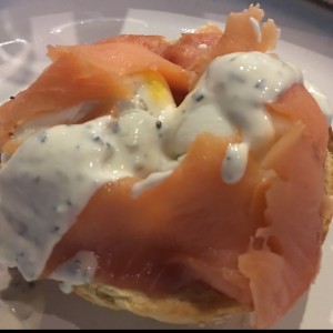 Huevos con Salmon