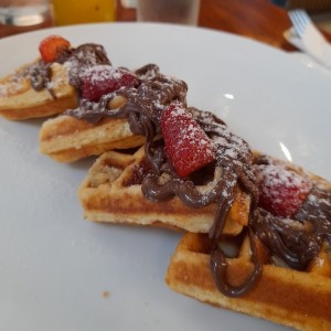 Brunch - Nutella Waffles