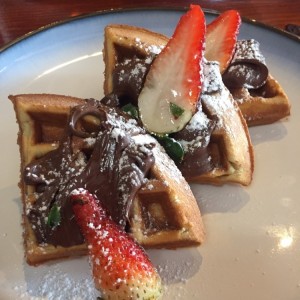 Brunch - Waffles con Nutella