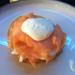 Huevos con salmon