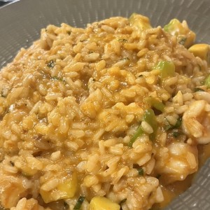 Rissotto de langostinos y aguacate